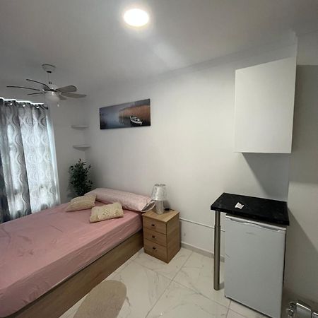 Pension Cerda 112 Аликанте Экстерьер фото