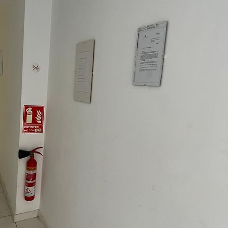 Pension Cerda 112 Аликанте Экстерьер фото