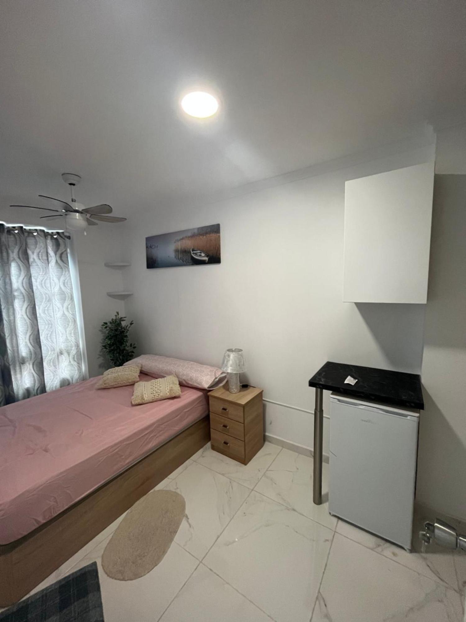 Pension Cerda 112 Аликанте Экстерьер фото