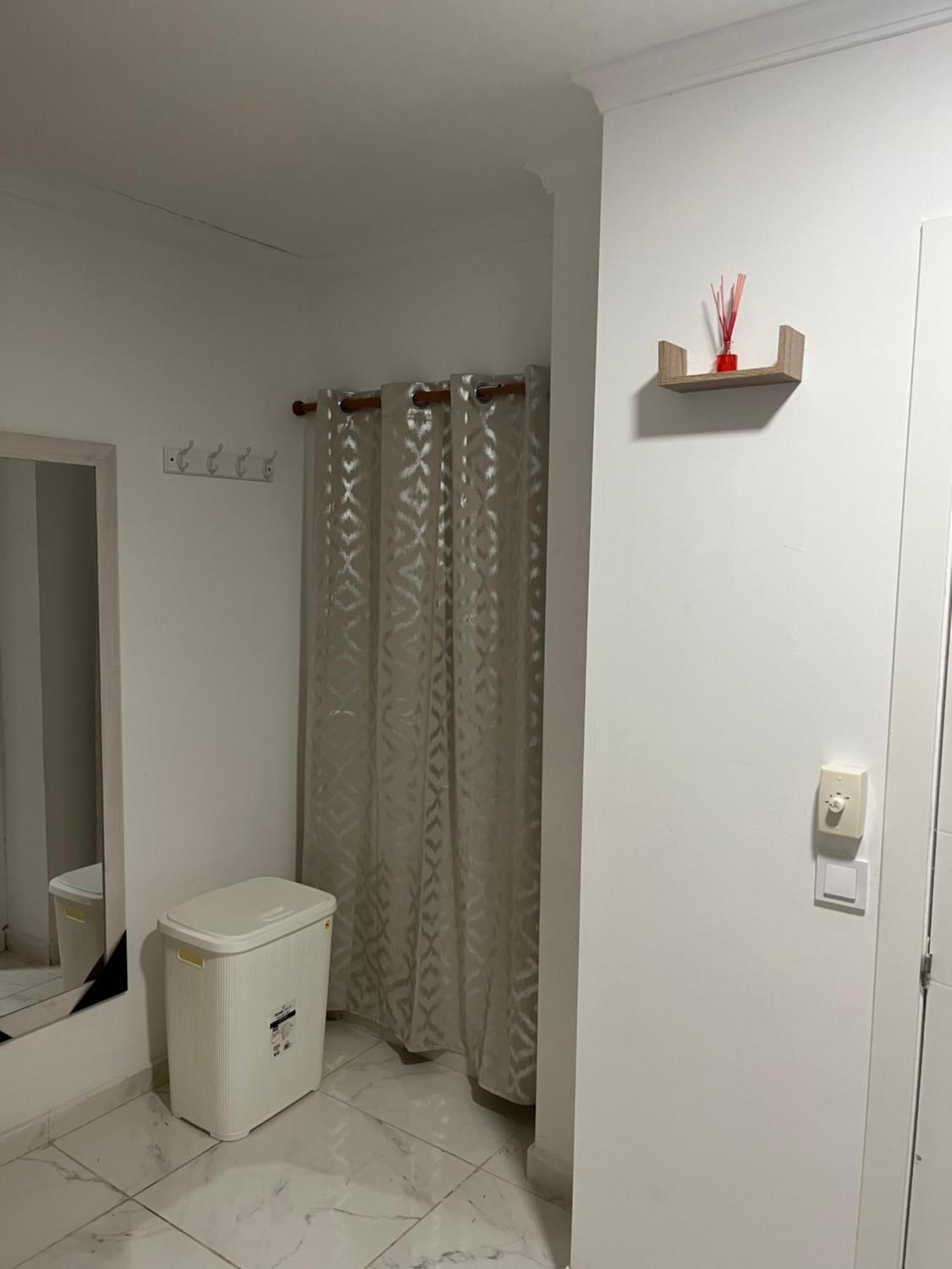 Pension Cerda 112 Аликанте Экстерьер фото